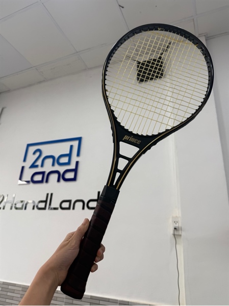 Vợt tennis Prince Pro - Đen - 4 3/8, ngoại hình: 96% - đã thay dây, kèm túi