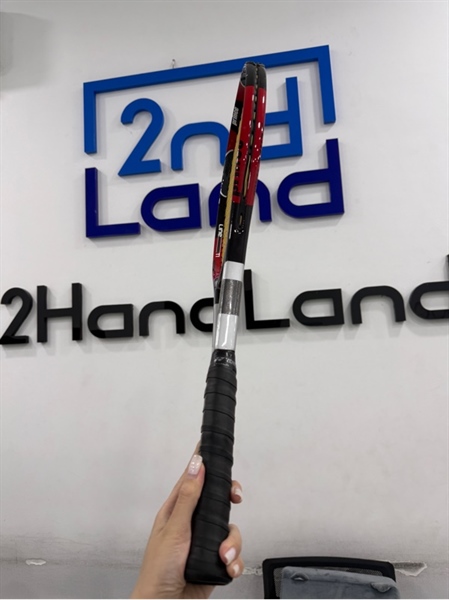Vợt tennis Prince Ti 400 - Màu đỏ đen - Ngoại hình 97% - Vợt trầy , tróc sơn - Kèm túi 1