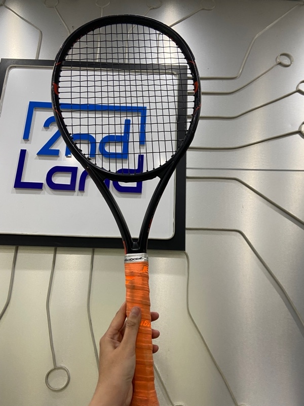 Vợt Tennis Wilson Burn FST 99S - Màu đen cam - Ngoại hình: 97% - Trầy xước nhiều - Body