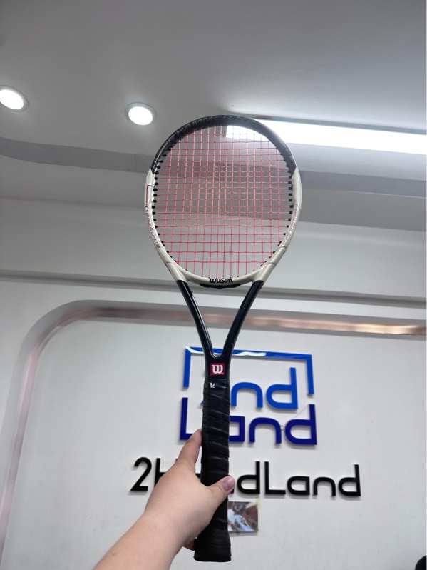 Vợt tennis Wilson Hyper Hammer 6.2 - Màu trắng đen - Ngoại hình 96% - rớt logo cán - Body