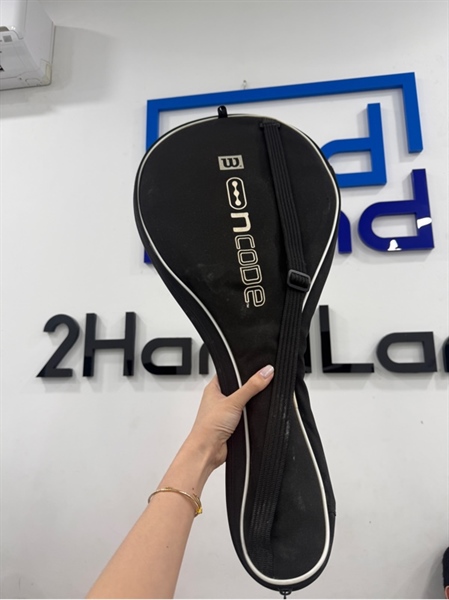 Vợt tennis Wilson Ncore N5 - Màu trắng đỏ - Ngoại hình 97% - Trầy xước , quấn cán tróc - Kèm túi