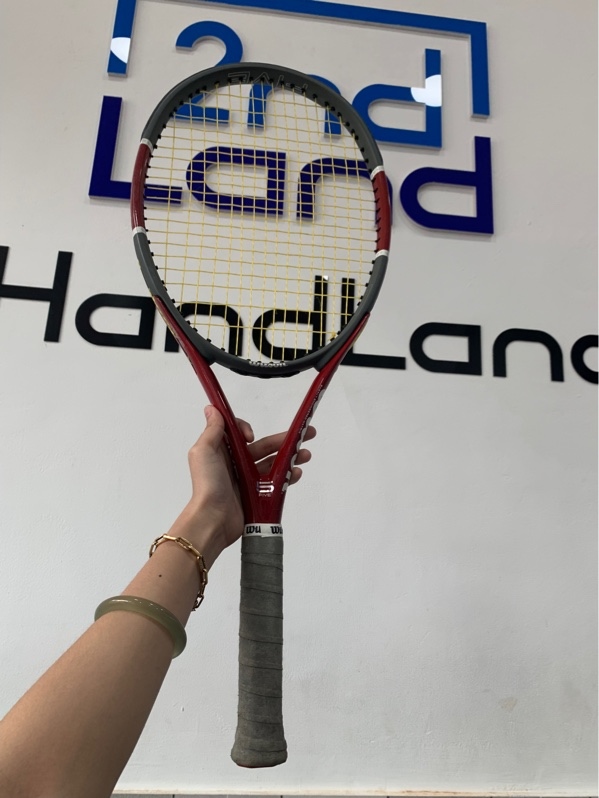 Vợt tennis Wilson Triad Five - 264G - Màu đỏ xám - Ngoại hình: 96% - Trầy xước - Body