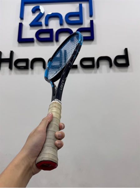 Vợt Tennis Wilson Ultra Tour V2.0 - Màu xanh đen - Ngoại hình 96% - Trầy cấn - Body 2