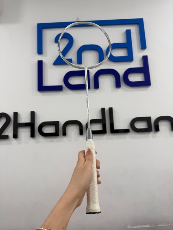 Vợt VS Titan 7 - Màu trắng - Ngoại hình 97% - không cước, trầy - Body