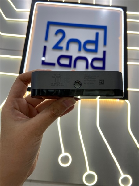 Webcam Logitech Brio 4K - Màu đen - Ngoại hình: 98% - FullBox 2