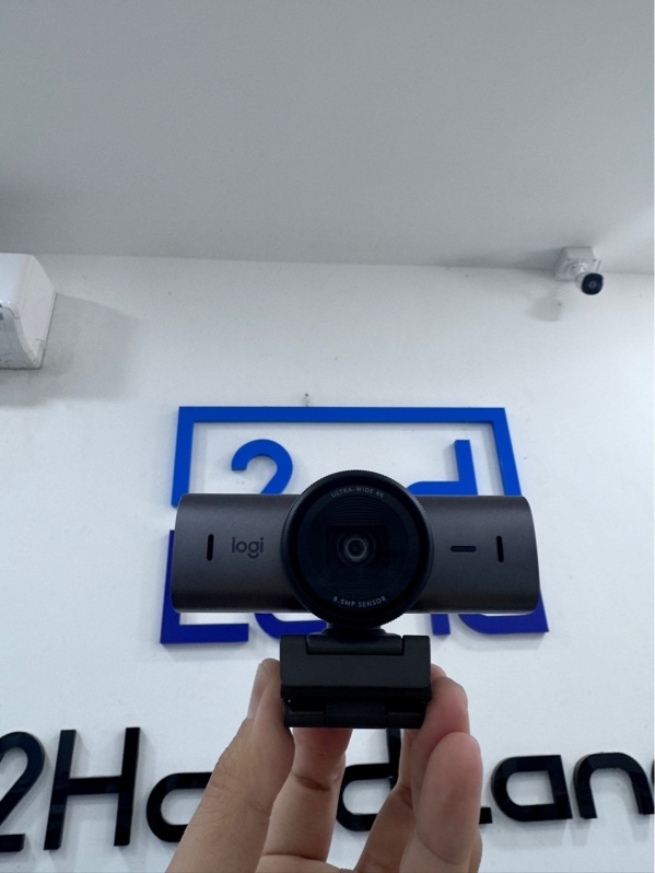 Webcam Logitech MX Brio 4K Ultra HD - Màu xám - Ngoại hình 98% - xước nhẹ phần cam - Kèm dây zin