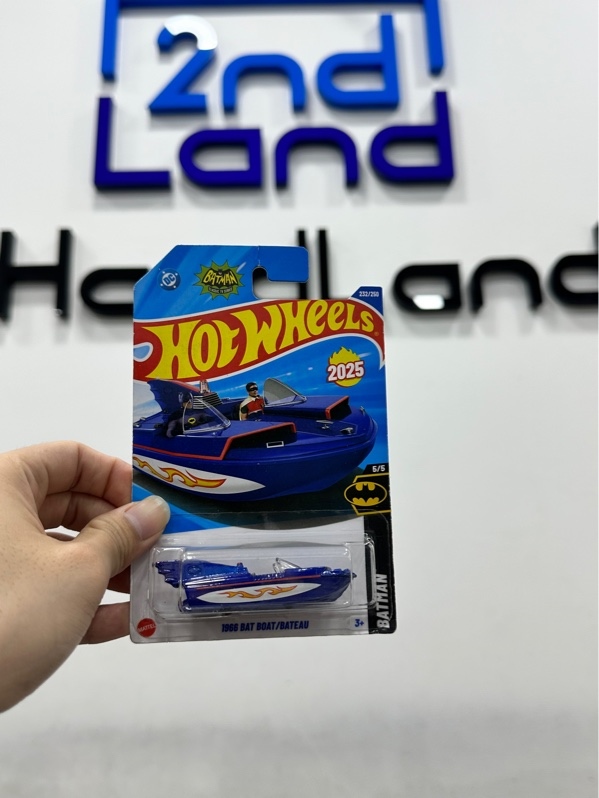 Xe mô hình Hot wheels 1966 Bat Boat/Bateau - Newseal