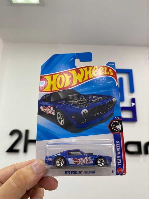 Xe mô hình Hot Wheels - 1970 Pontiac Firebird - New seal