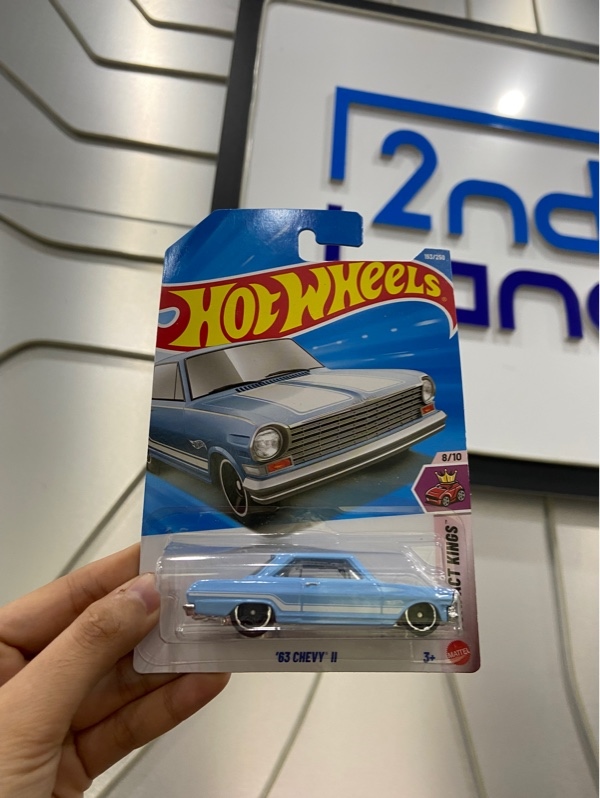 Xe mô hình Hot Wheels - 63 Chevy II - Màu xanh - Newseal
