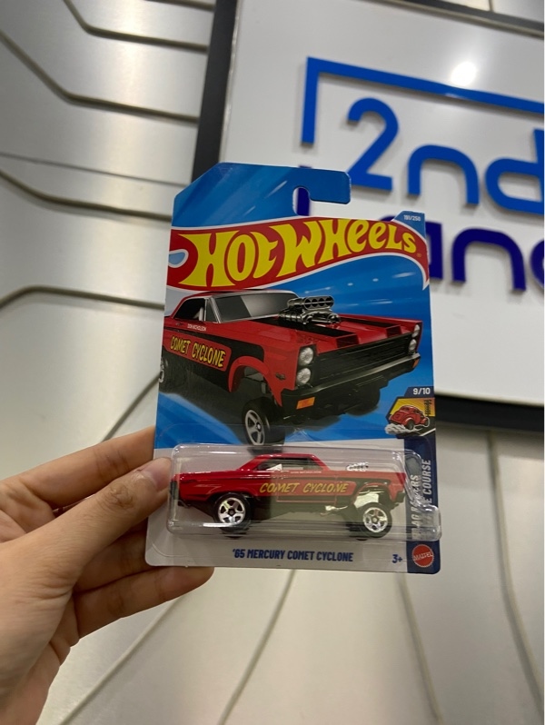 Xe mô hình Hot Wheels - 65 Mercury Comet Cyclone - Màu đỏ - Newseal