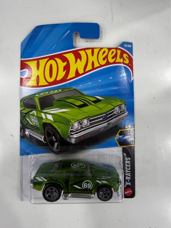 Xe mô hình Hot Wheels - 69 CHEVELLE - Màu xanh rêu - NewSeal 2026