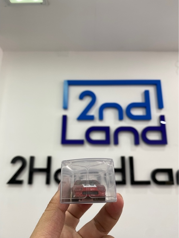 Xe mô hình Hot Wheels - 85 Chevrolet Camaro IROC- Z - Màu đỏ - Ngoại hình: 97% - Kèm Box