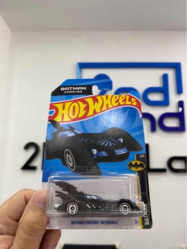Xe mô hình Hot Wheels - Batman Forever Batmobile - New seal
