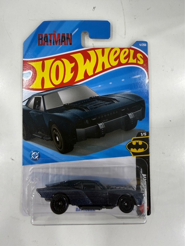 Xe mô hình Hot Wheels - BATMOBILE - Màu đen - NewSeal 2026