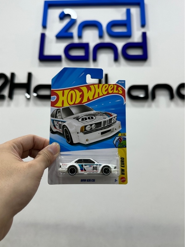 Xe Mô Hình Hot Wheels Cơ Bản - BMW 635 CSi - Newseal