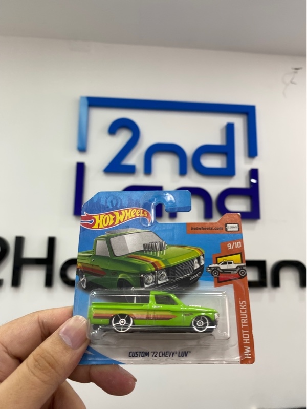 Xe mô hình Hot Wheels - Custom 72 Chevy Luv - New seal