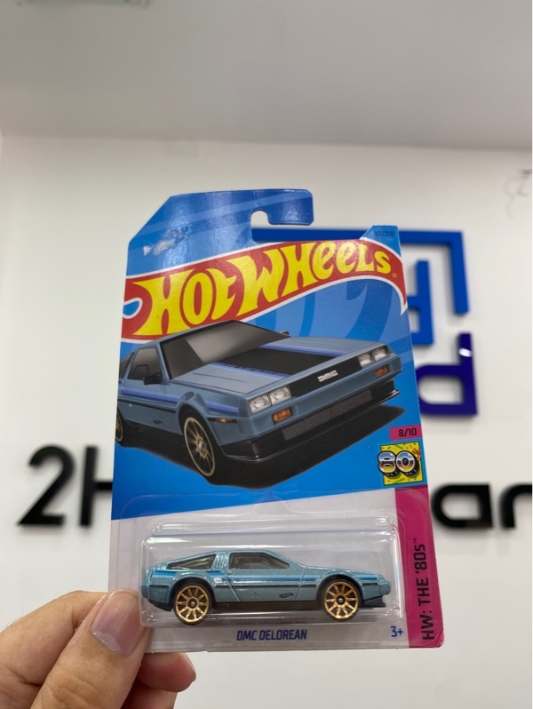 Xe mô hình Hot Wheels - DMC Delorean - New seal