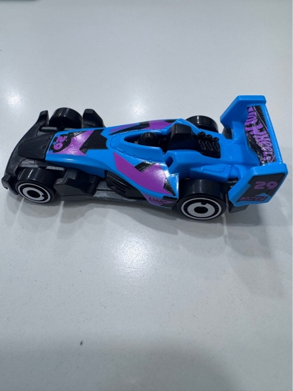 Xe mô hình Hot Wheels HW-4-TRAC - Màu xanh - Ngoại hình 98% - Body