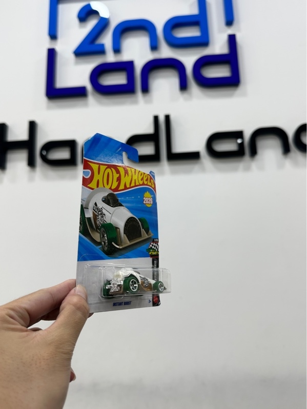 Xe mô hình Hot Wheels - Instant Boost HW Starting Grid 22/250 - Màu trắng xanh - Newseal