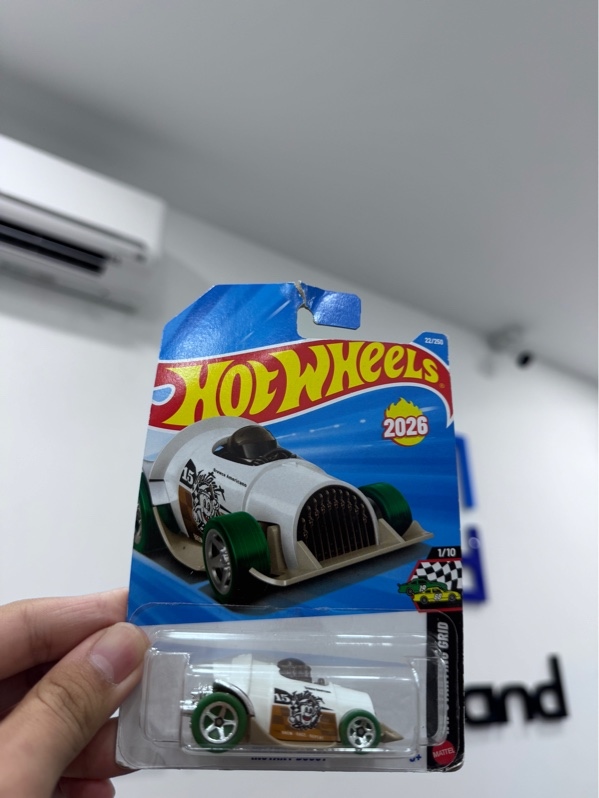 Xe mô hình hot wheels - INSTANT BOOT - Màu trắng xanh - Newseal