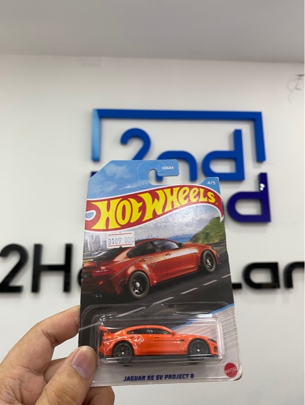 Xe mô hình Hot Wheels - Jaguar Xe SV Project 8 - New seal
