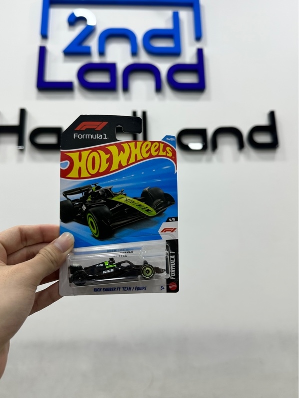Xe mô hình Hot Wheels Kick Sauber F1 Team / ÉQuipe - Newseal
