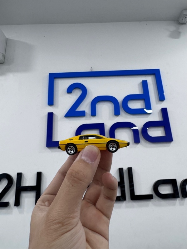 Xe mô hình Hot Wheels Lotus Esprit - Ngoại hình 97% - Trầy xước - Body
