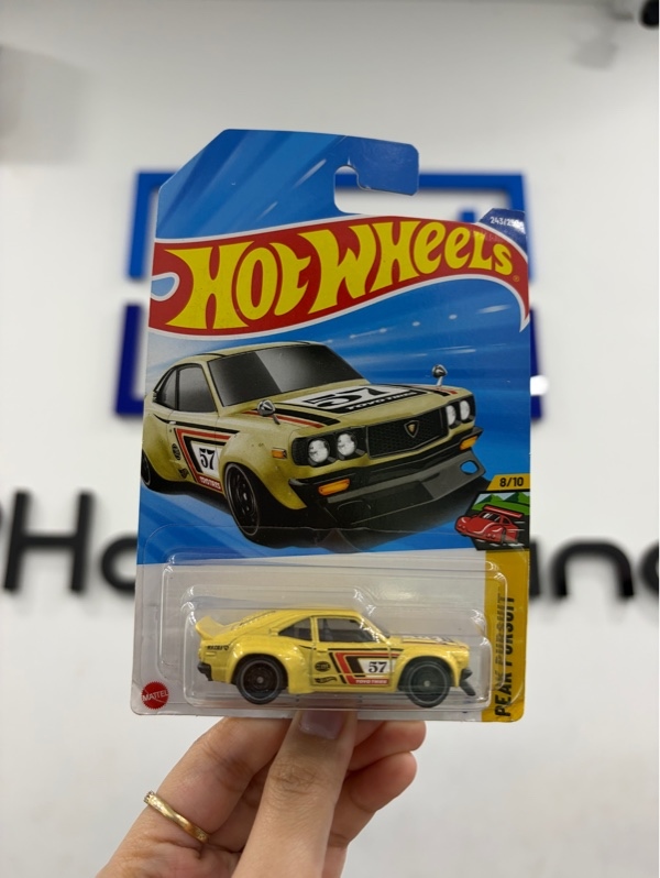 Xe mô hình Hot wheels Mazda RX-3 - Màu vàng - Newseal
