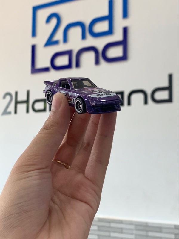Xe mô hình Hot Wheels Mazda RX-7 - Màu tím - Ngoại hình: 97% - Body