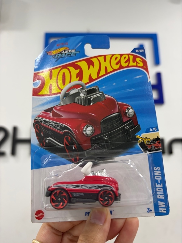 Xe mô hình Hot wheels Pedal Driver - Màu đỏ - Newseal