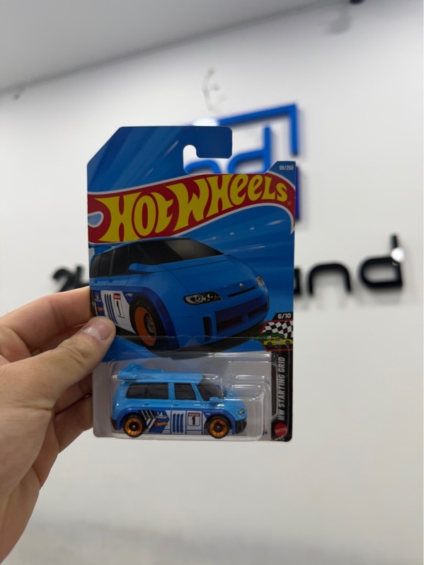 Xe mô hình Hot wheels Renault Espace F1 - Newseal
