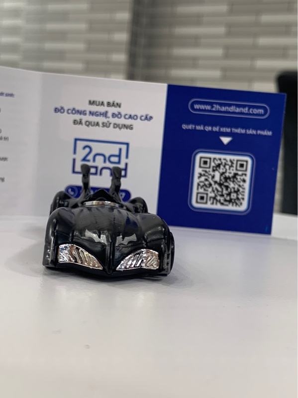 Xe mô hình Hotwheels Batman & Robin Batmobile - Màu đen - Ngoại hình: 98% - Body