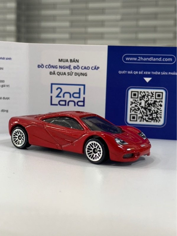 Xe mô hình Hotwheels Mclaren F1 - Màu đỏ - Ngoại hình: 98% - Body