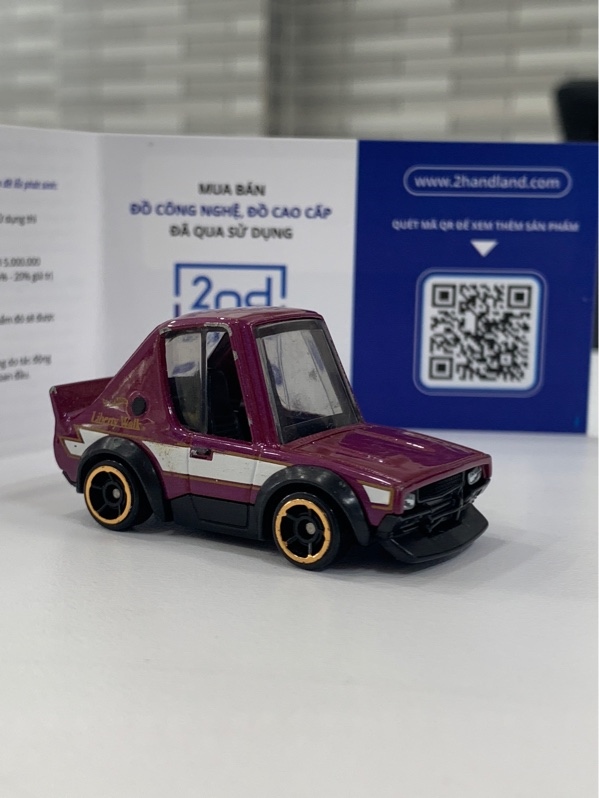 Xe mô hình Hotwheels Skyline 2000 GT-R - Màu tím - Ngoại hình: 97% - Body