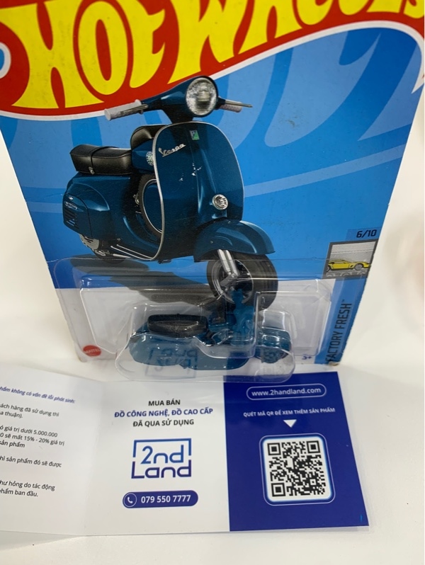 Xe mô hình Hotwheels Vespa 90 SS Super Sprint 1966 - Màu xanh - Newseal