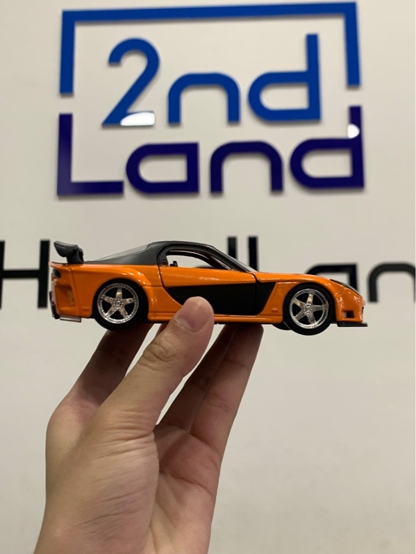 Xe mô hình Jada toys mazda RX7 fast & furious - Tỉ lệ 1/32 - Màu cam - Ngoại hình: 97% - Body