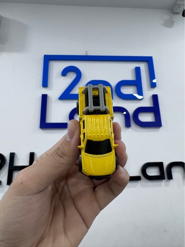 Xe mô hình Matchbox 2015 Ford F-150 Contractor Truck. NH97 trầy xước dơ bụi