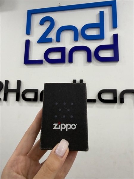 Zippo 24457-Zippo Joined Forces Emblem Street Chrome - 08/2017 - Màu bạc - Ngoại hình 98% - Kèm Box