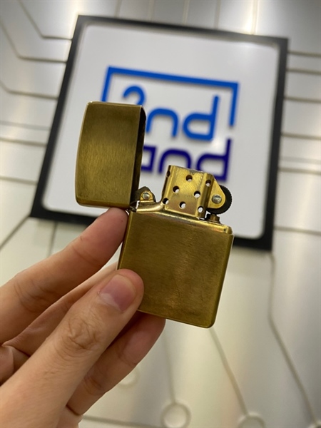 Zippo Armor - Màu vàng - Ngoại hình: 97% - Kèm Box 2