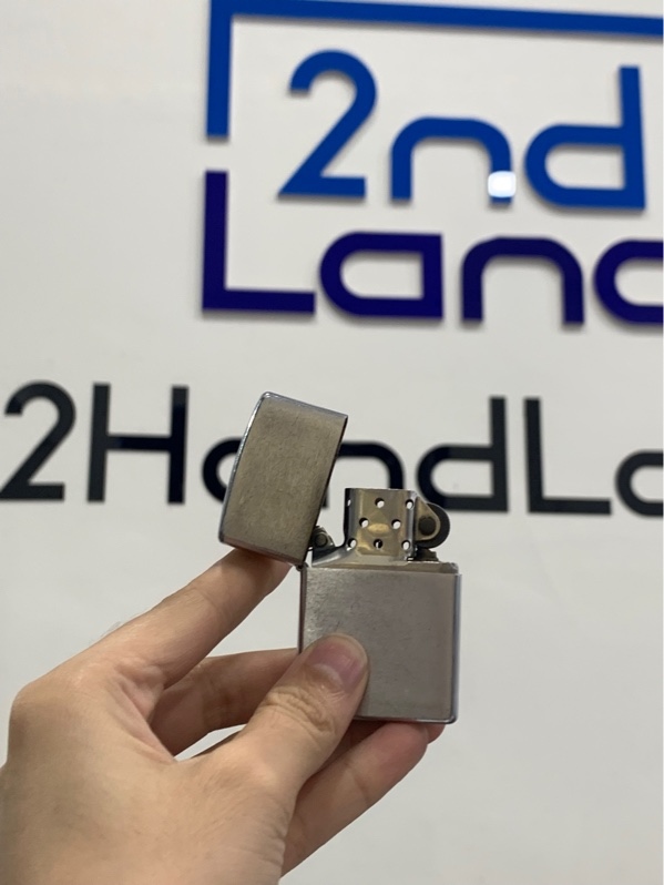 Zippo bạc - Ngoại hình: 97% - Body