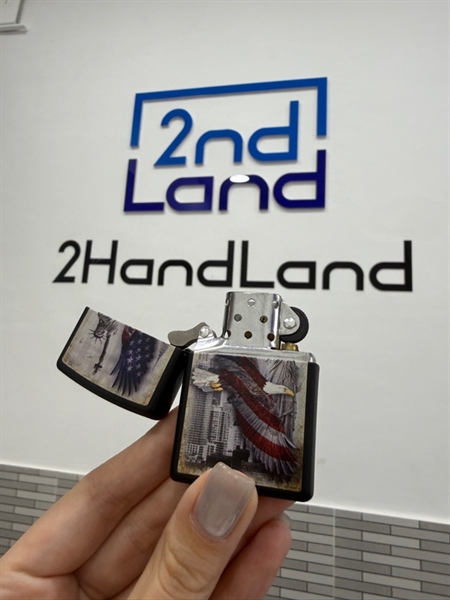 Zippo custom lighters - Màu đen - Ngoạị hình 98% - Kèm Box 1