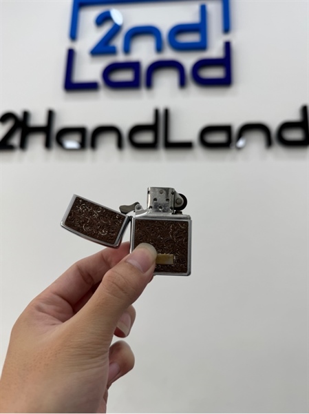 Zippo họa tiết Zorro 07/2006- Màu bạc - Ngoại hình 97% - Body 1