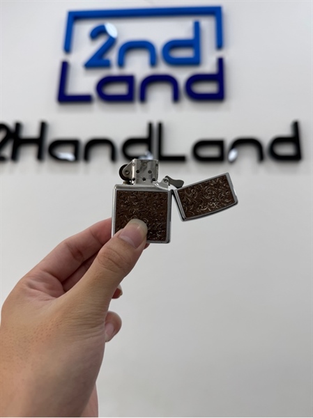 Zippo họa tiết Zorro 07/2006- Màu bạc - Ngoại hình 97% - Body 2