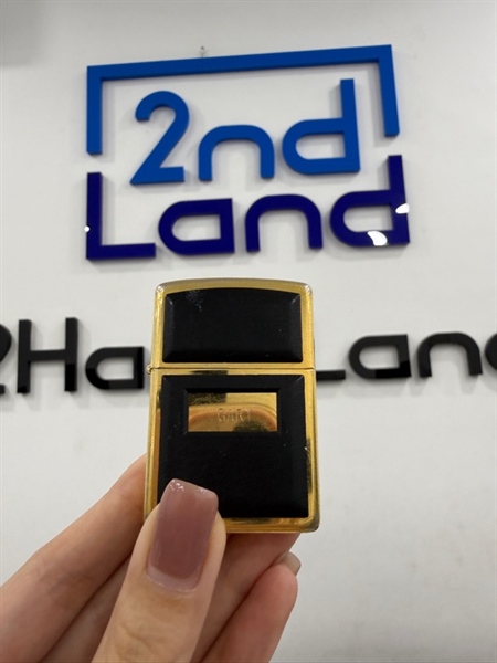 Zippo la mã đồng hình nổi khắc Gary 06/1993 - Màu vàng - Ngoại hình 96% - Body