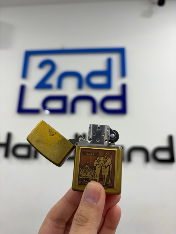 Zippo Ljinkan club - T7/2015 - Màu vàng - Ngoại hình 98% - Nổ sơn nhẹ, bấc mới - Kèm hộp thiếc