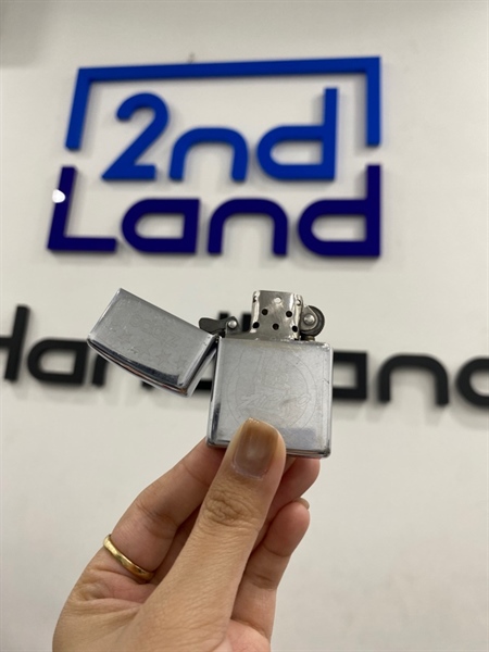 Zippo Logo 5 ngôi sao 02/2017 - Màu bạc - Ngoại hình 96% - Body 1