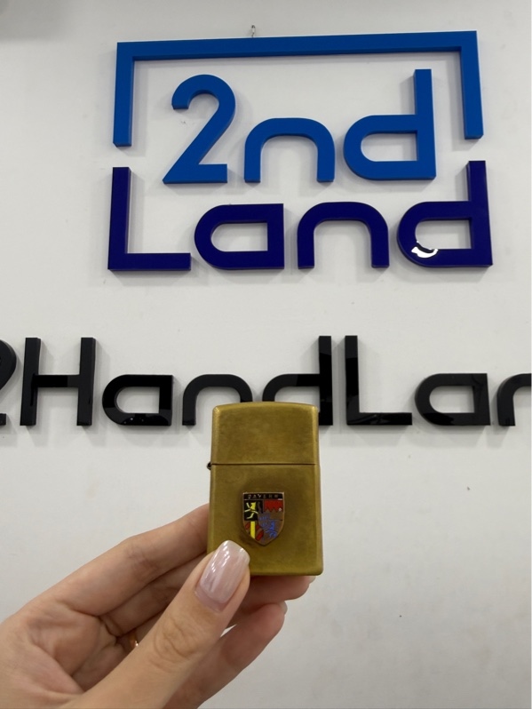 Zippo logo Bayern T2/2017 - Màu vàng - Ngoại hình 98% - Kèm box