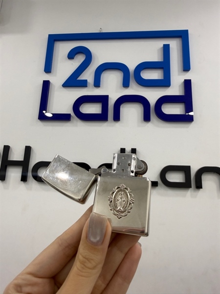 Zippo Mạ Vàng 06/2005 - Màu bạc - Ngoại hình 97% - Body 1