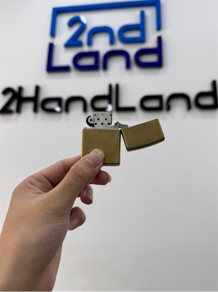 Zippo mạ vàng T1/2015 - Màu vàng - Ngoại hình 98% - Body 2