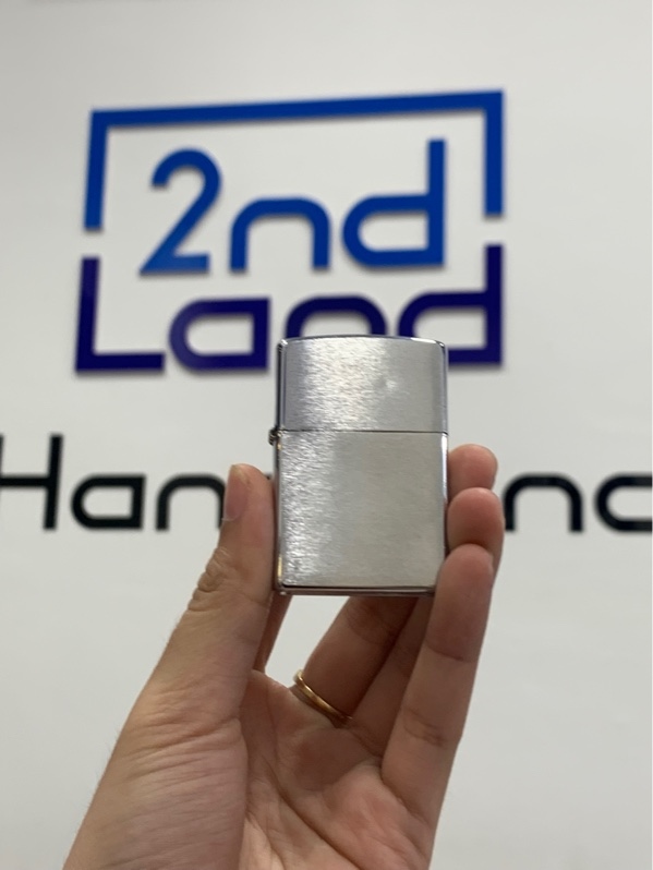 Zippo - Màu bạc - Ngoại hình: 98% - Body